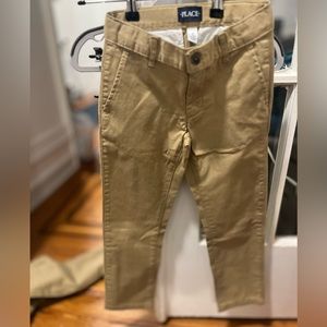 Size 6 boys children’s place khaki chinos